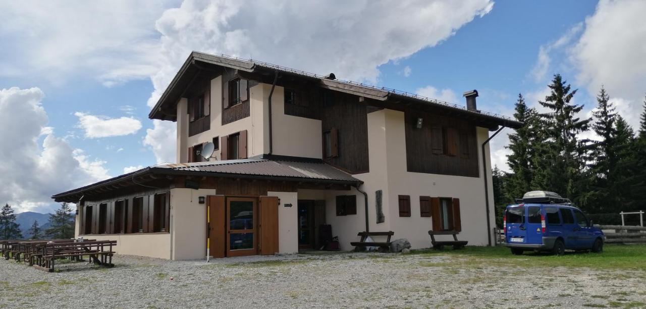 Rifugio Garibaldi LEDRO Exterior foto